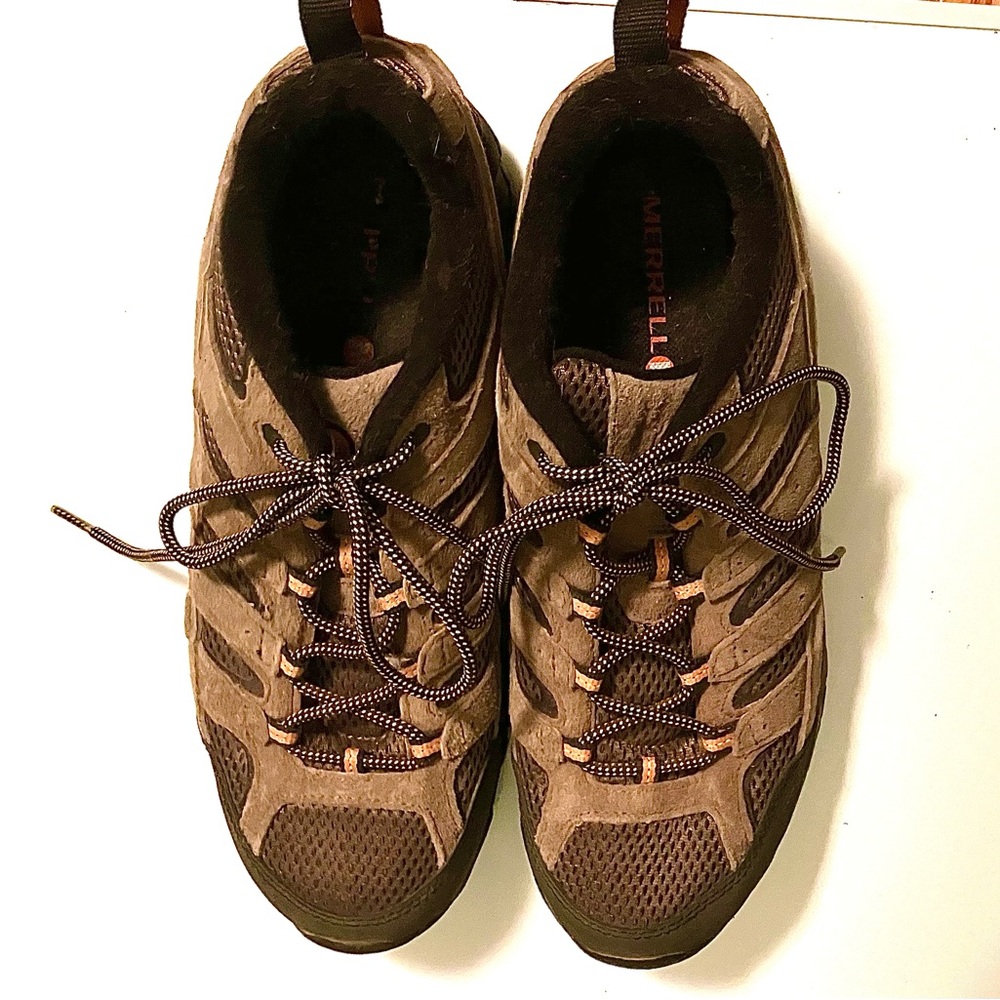 Size 11 Merrell Men’s Moab Hiking Shoe